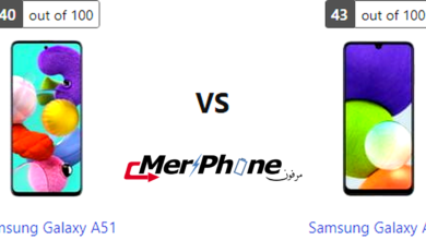 صورة توضح الكتيبات المرفقة مع Samsung Galaxy A51 و Samsung Galaxy A22