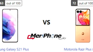 مقارنة شكل الشاشة بين Samsung Galaxy S21 Plus و Motorola Razr Plus (2024)
