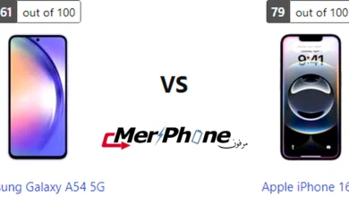 صورة توضح الألبومات والمعرض في Samsung Galaxy A54 5G و Apple iPhone 16e