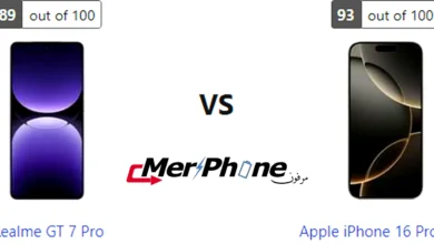 صورة توضح التنقل بالإيماءات في Realme GT 7 Pro و Apple iPhone 16 Pro Max